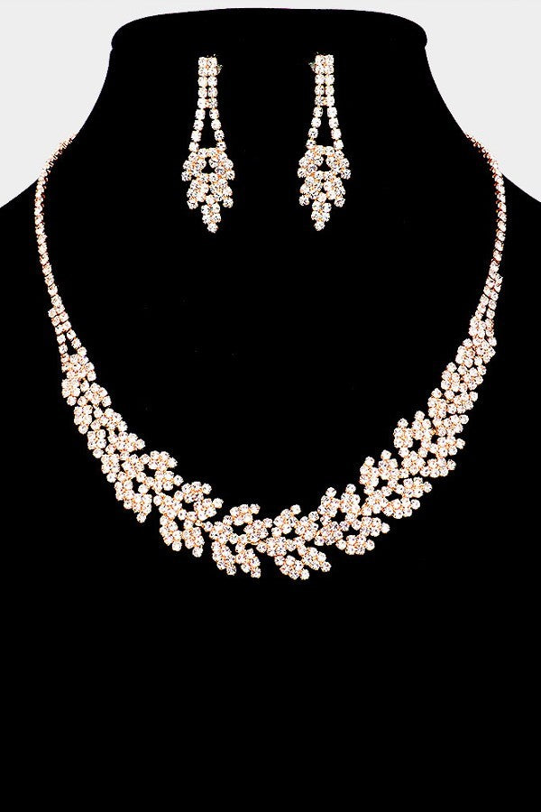 Rhinestone Pave Leaf Cluster Necklace